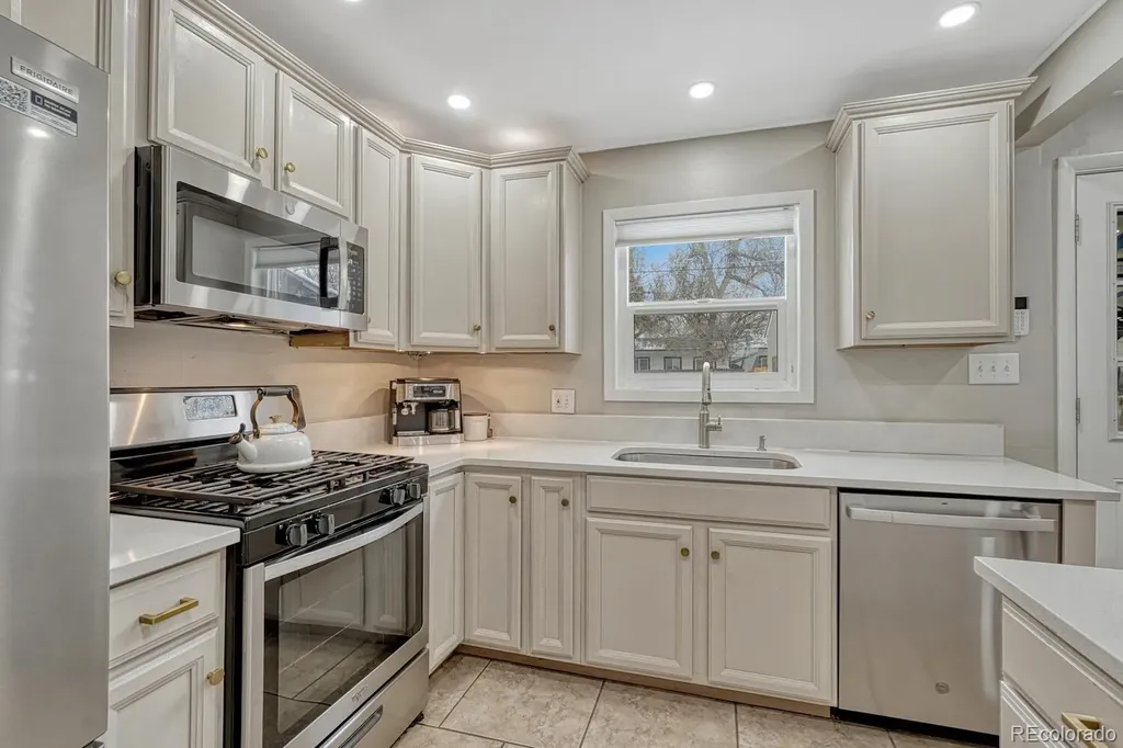 1290 S Forest Street Denver CO 80246
