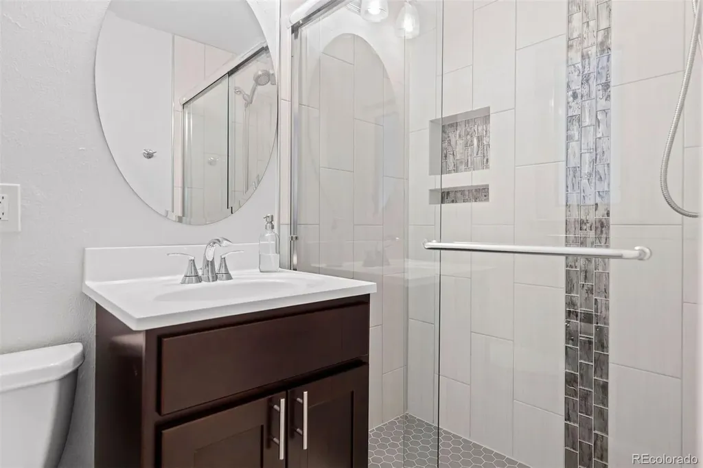 141 S Saulsbury Street Lakewood CO 80226