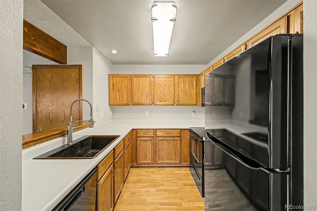 8090 Holland Court Arvada CO 80005