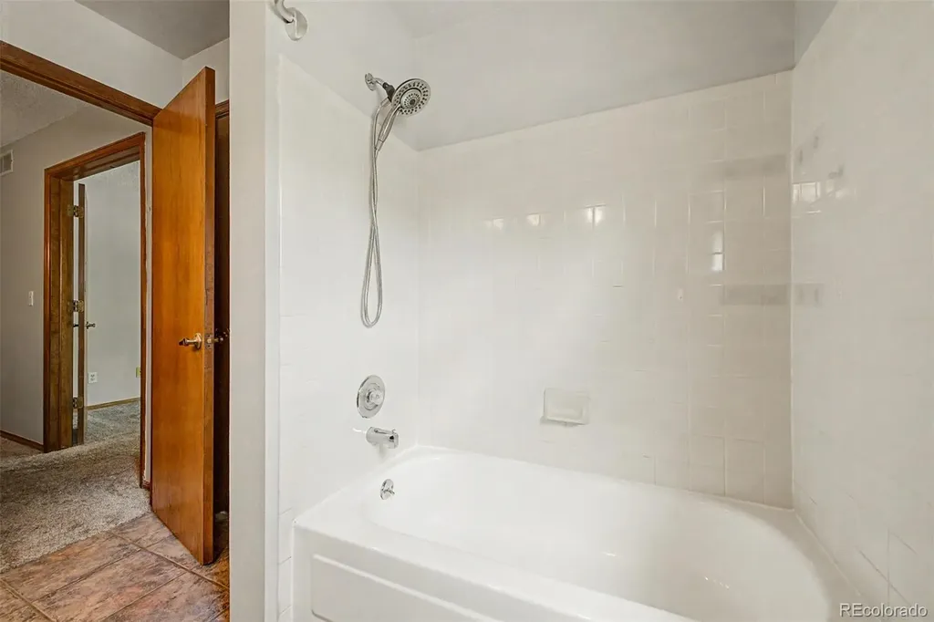 8090 Holland Court Arvada CO 80005