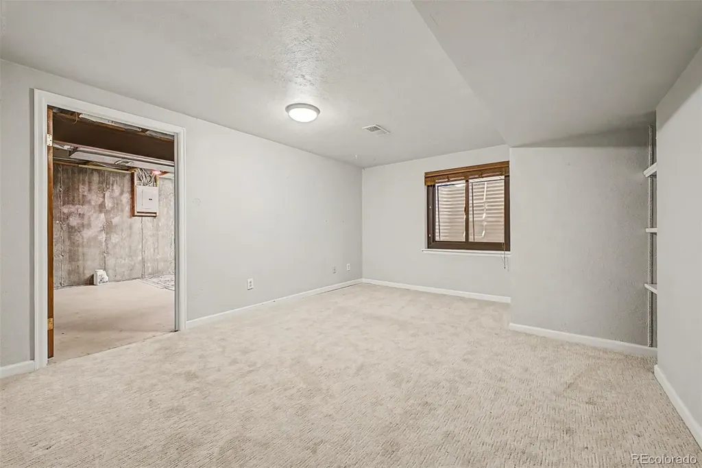 8090 Holland Court Arvada CO 80005