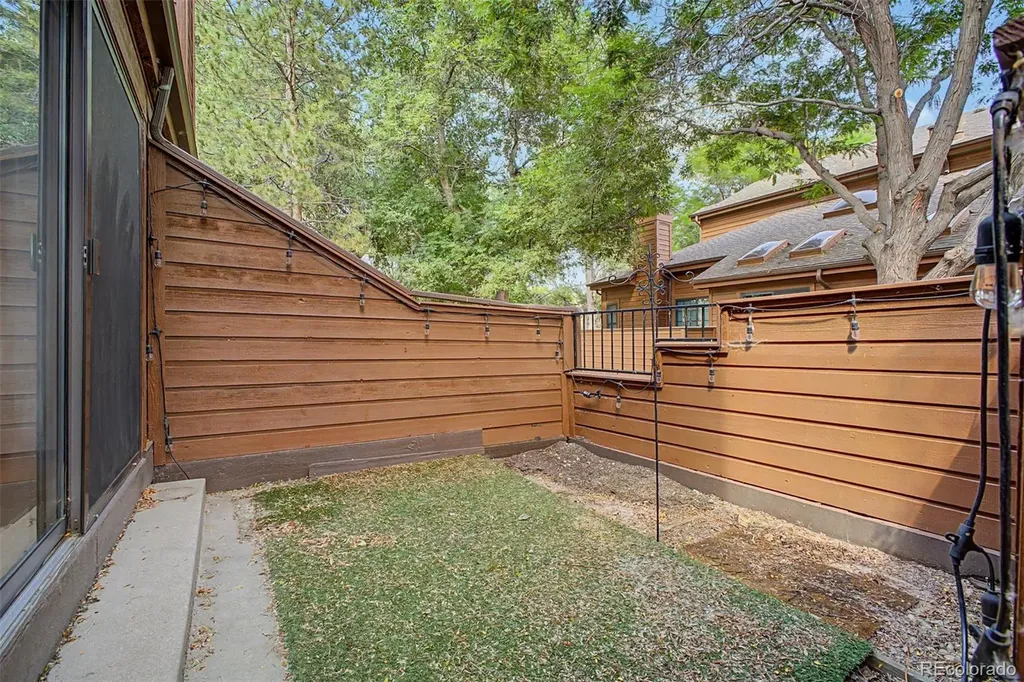 8090 Holland Court Arvada CO 80005