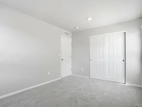 8260 S Trails Edge Court Centennial CO 80112