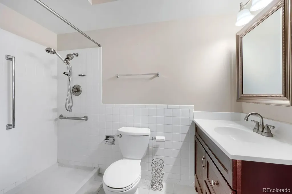 620 S Alton Way Denver CO 80247