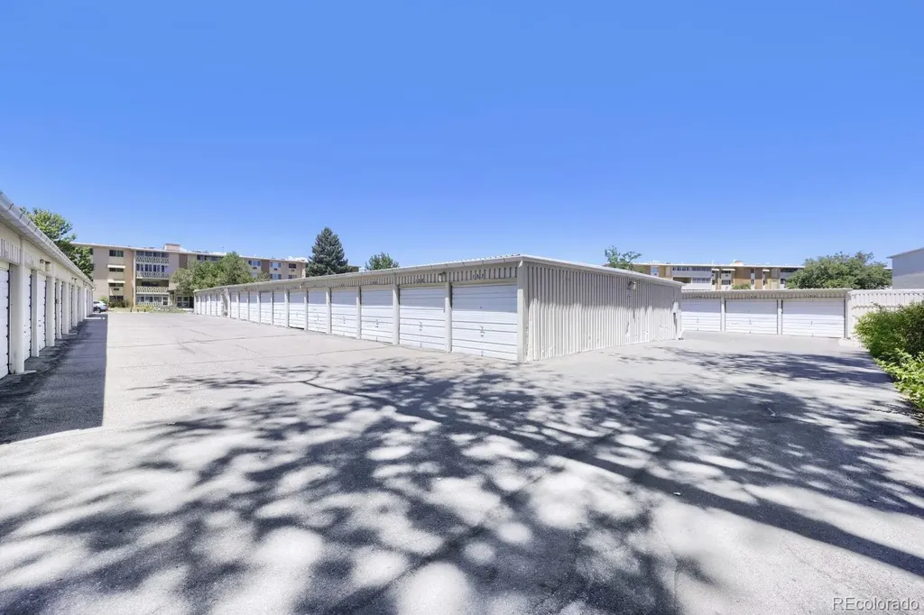 620 S Alton Way Denver CO 80247