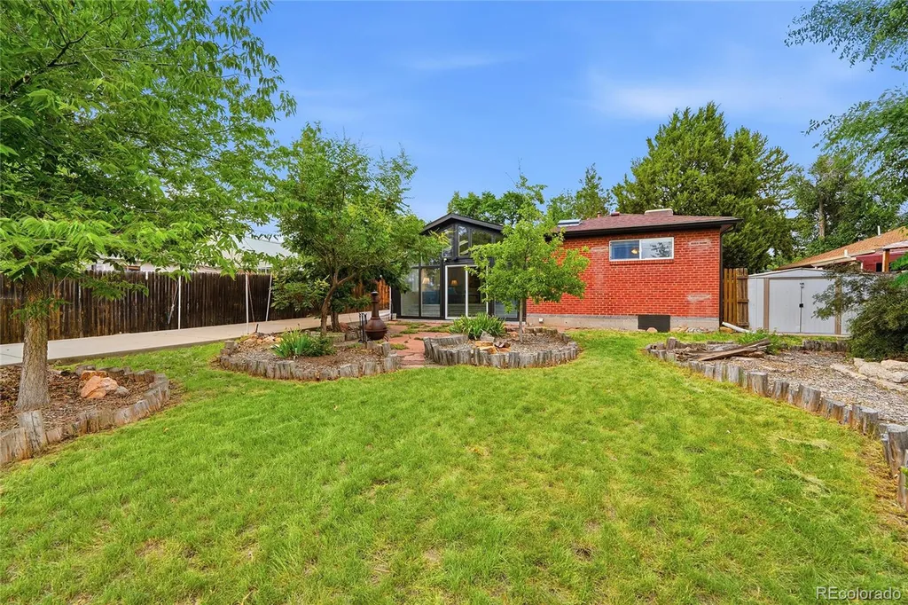 7822 W 17th Avenue Denver CO 80214