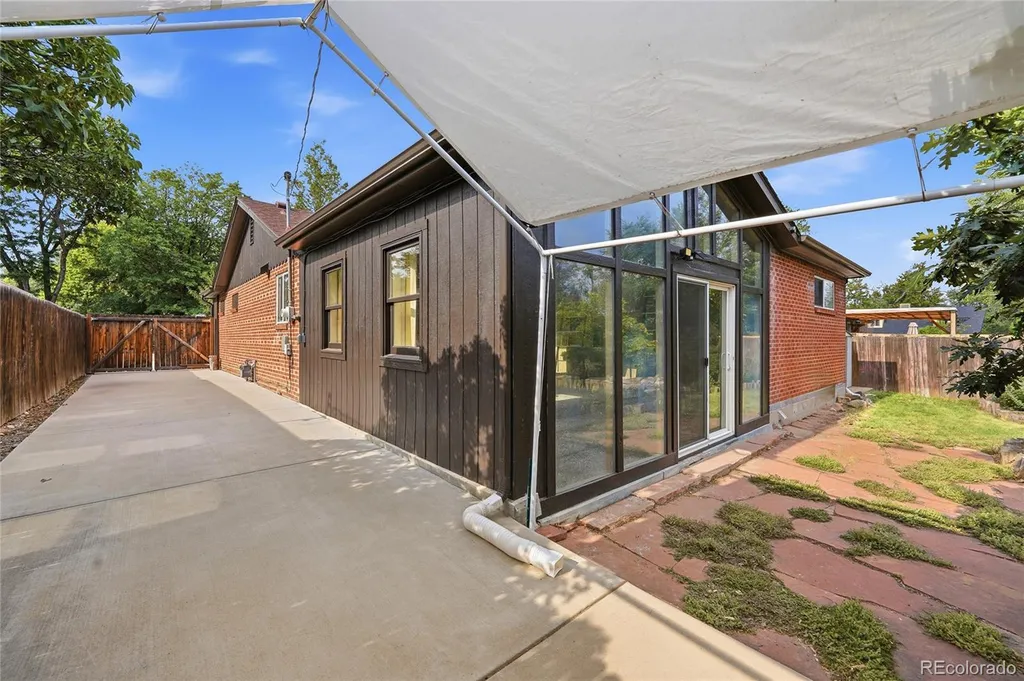 7822 W 17th Avenue Denver CO 80214