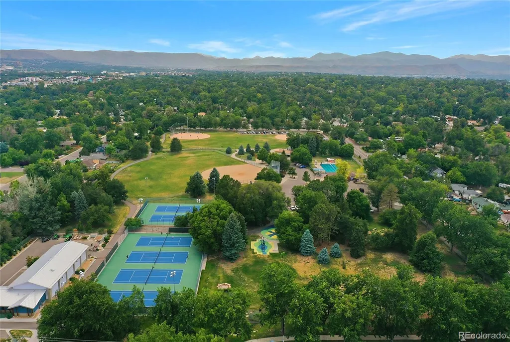 7822 W 17th Avenue Denver CO 80214