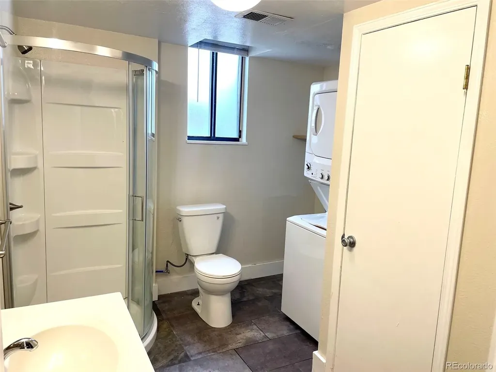 1005 Harmon Place Longmont CO 80501