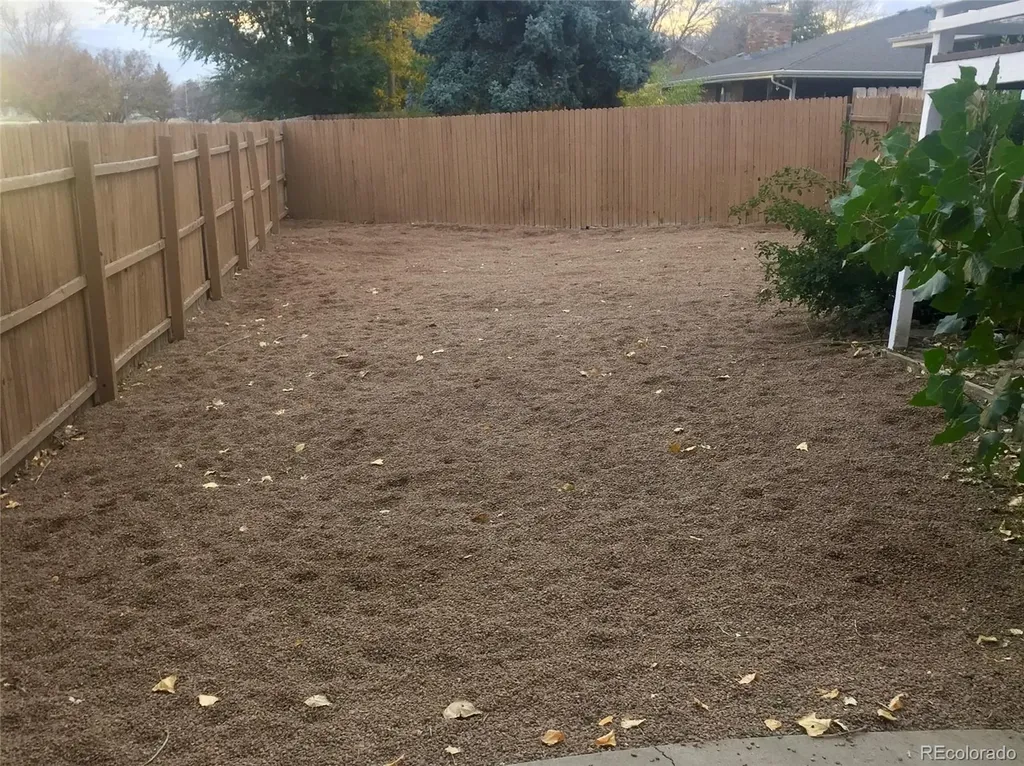 1005 Harmon Place Longmont CO 80501