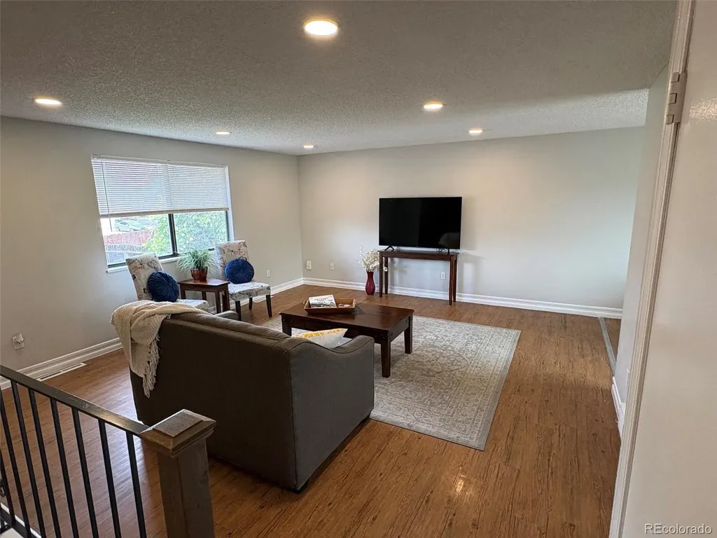 1005 Harmon Place Longmont CO 80501
