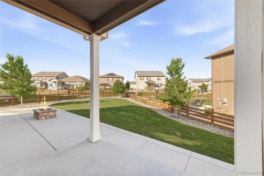 4482 S Ukraine Court Aurora CO 80015