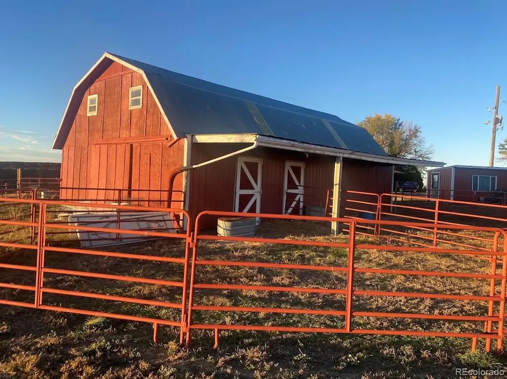 35878 E Mississippi Avenue Watkins CO 80137