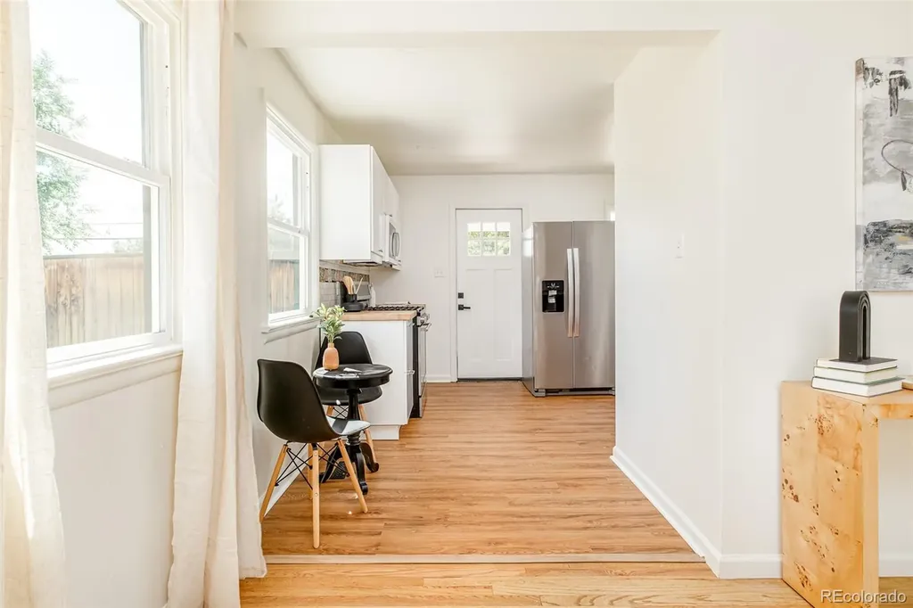 965 Lima Street Aurora CO 80010
