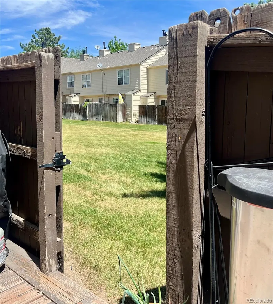 1650 S Ivory Circle Aurora CO 80017