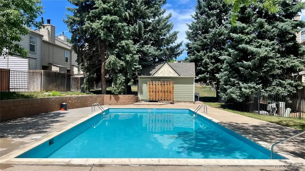 1650 S Ivory Circle Aurora CO 80017