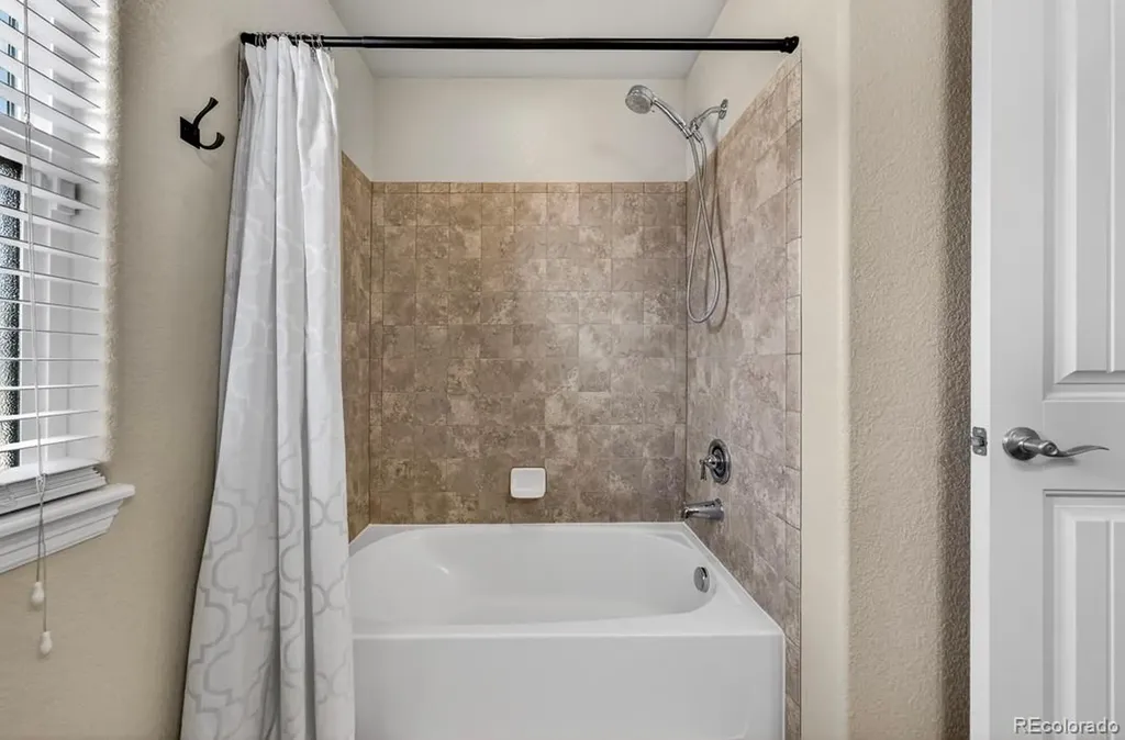 6309 Tranters Creek Way Colorado Springs CO 80925
