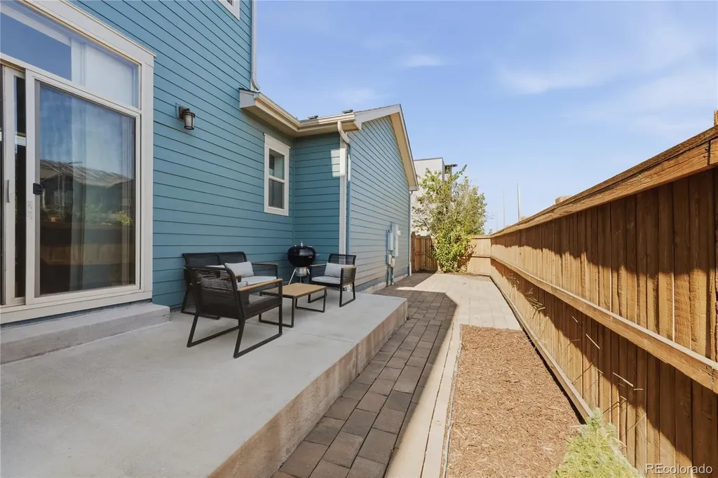 2595 Joliet Street Aurora CO 80010