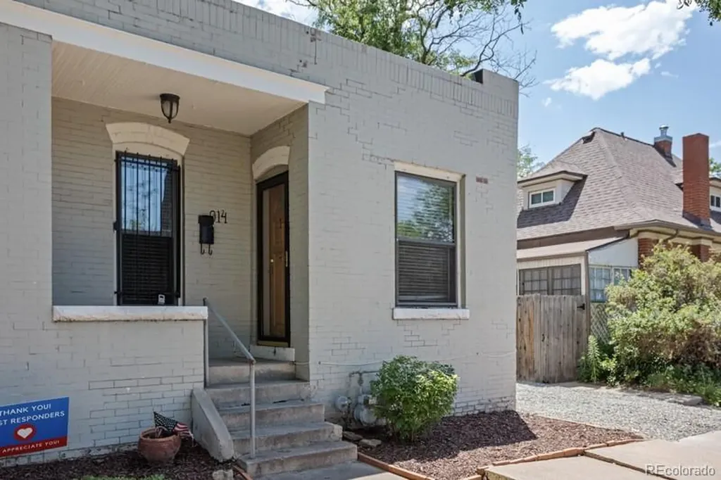 914 E Iowa Avenue Denver CO 80210