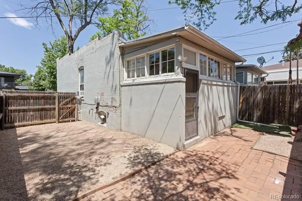 914 E Iowa Avenue Denver CO 80210