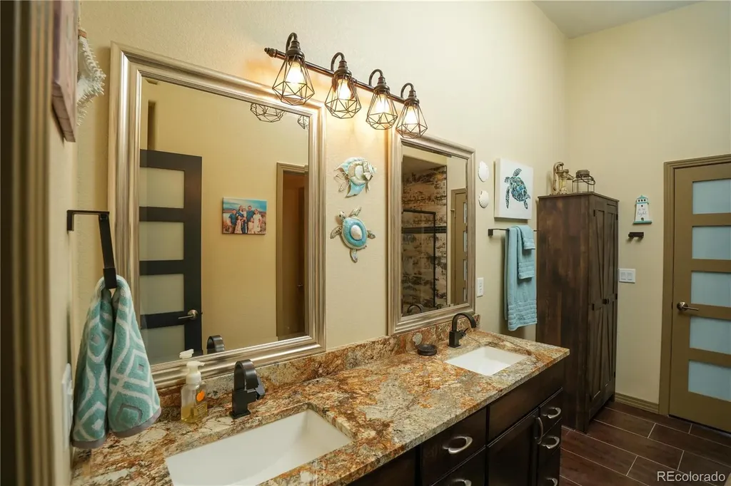 1404 Rowell Drive Lyons CO 80540