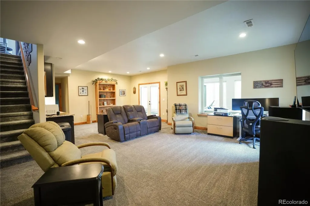 1404 Rowell Drive Lyons CO 80540