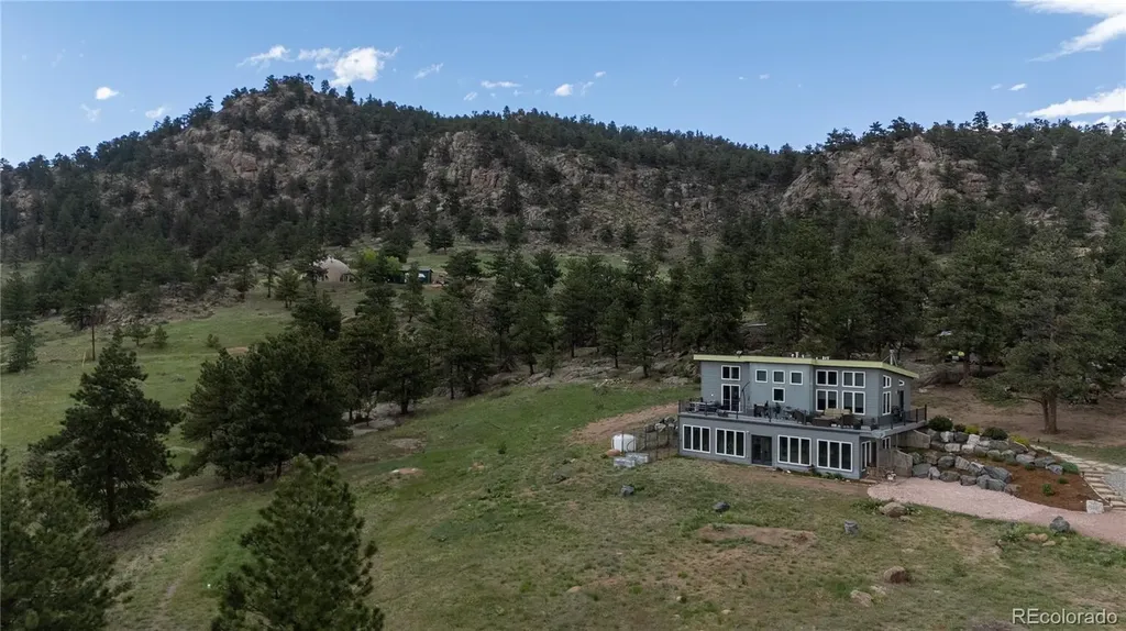 1404 Rowell Drive Lyons CO 80540