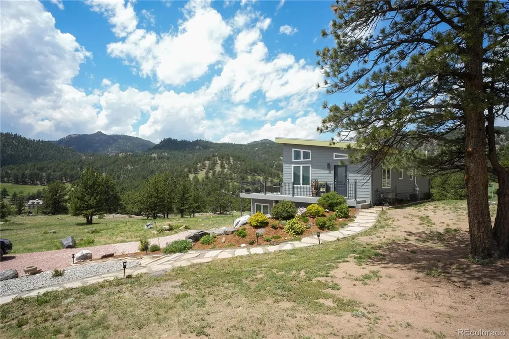 1404 Rowell Drive Lyons CO 80540