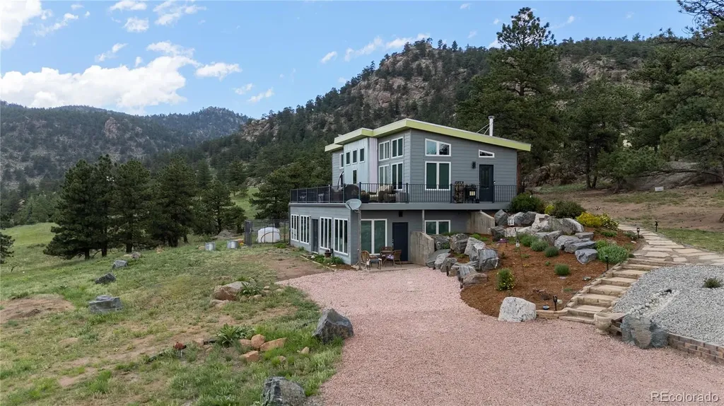 1404 Rowell Drive Lyons CO 80540