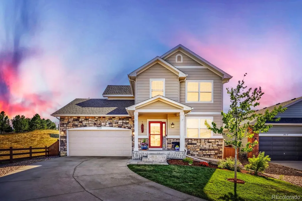 1903 Charbray Point Castle Rock CO 80108