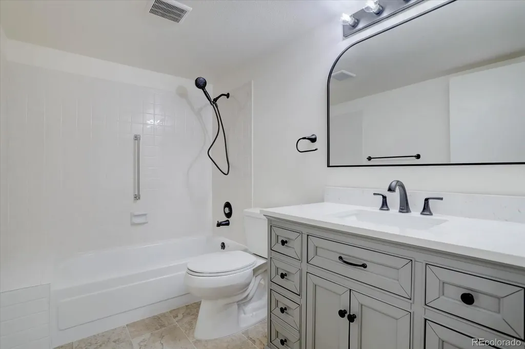 14001 E Marina Drive Aurora CO 80014