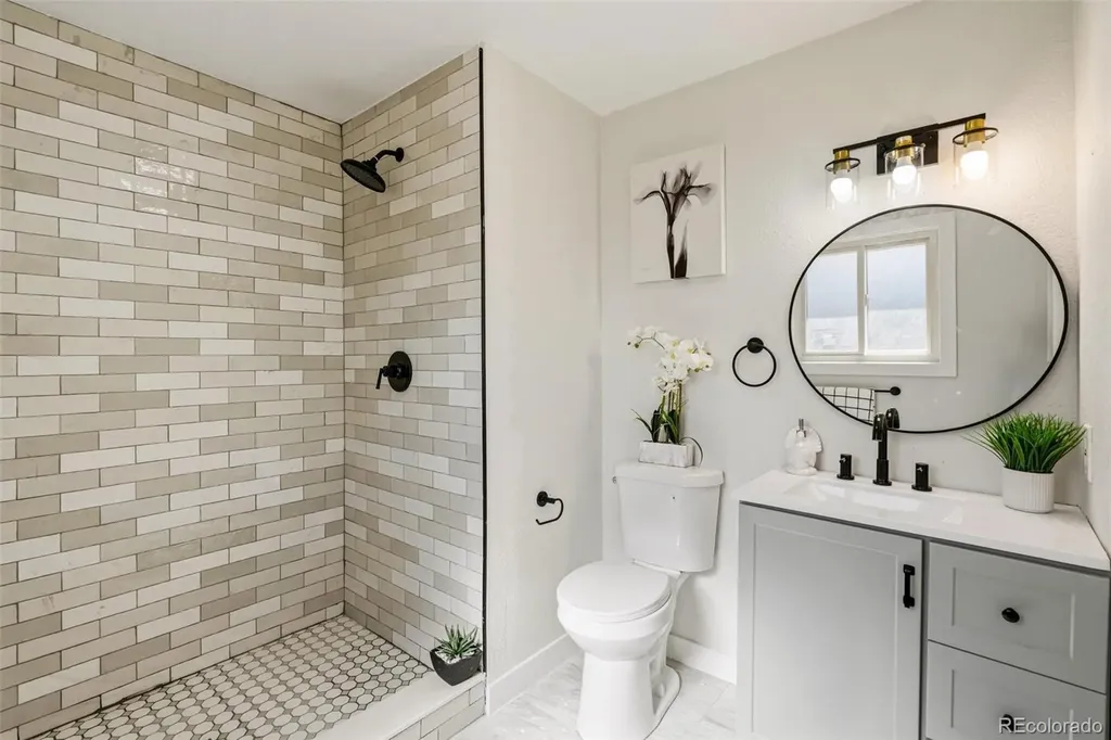 279 S Revere Street Aurora CO 80012