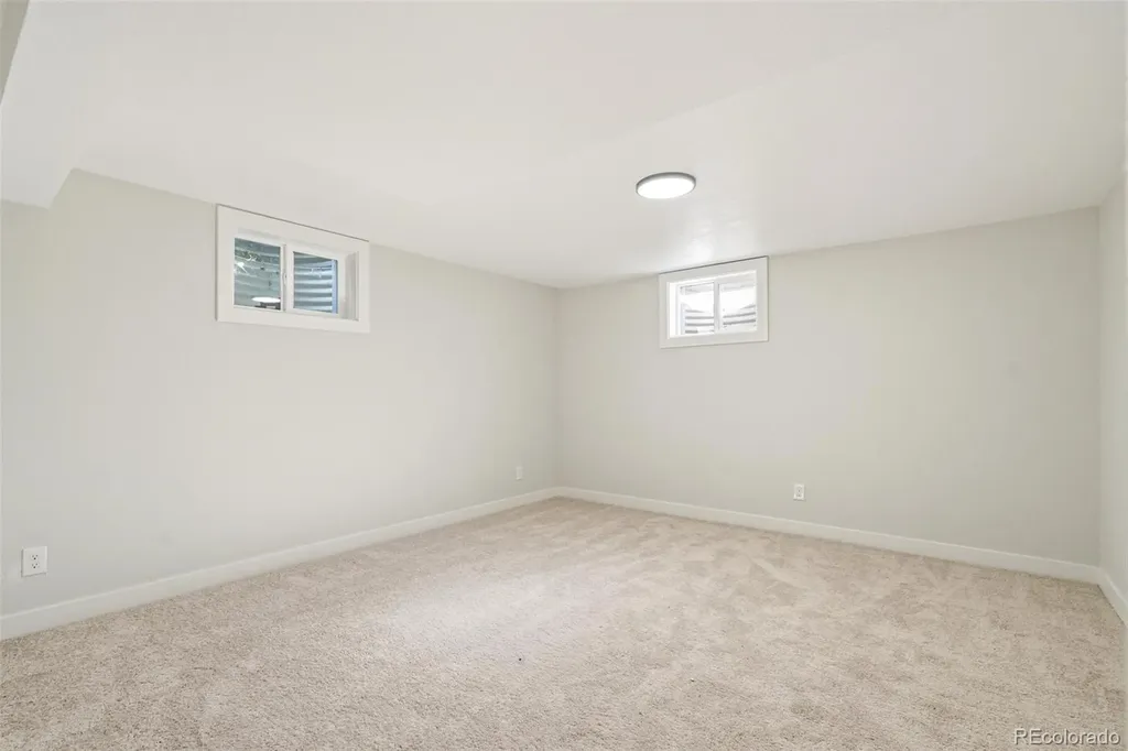 279 S Revere Street Aurora CO 80012