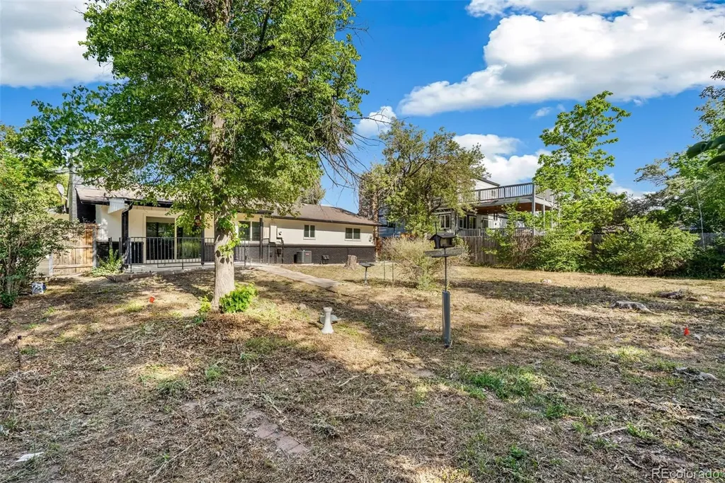 279 S Revere Street Aurora CO 80012