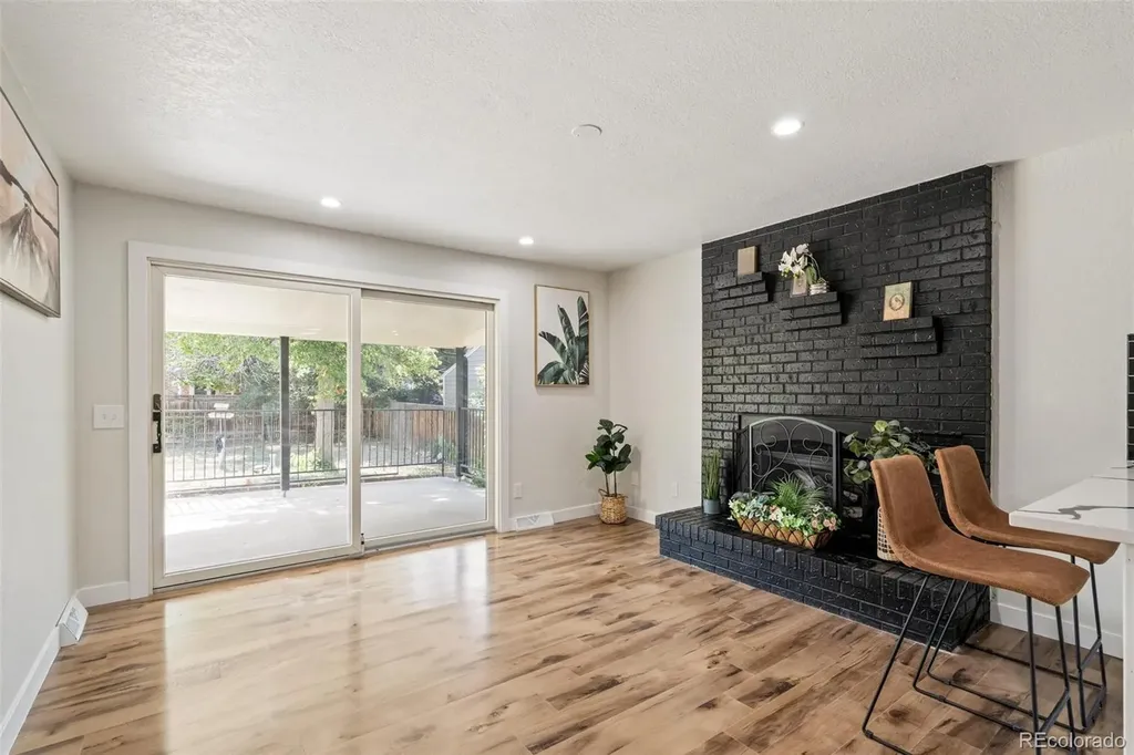 279 S Revere Street Aurora CO 80012