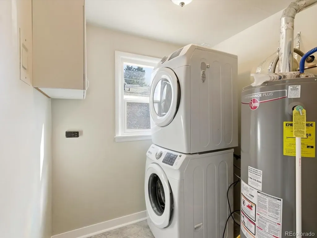 2746 S Irving Street Denver CO 80236