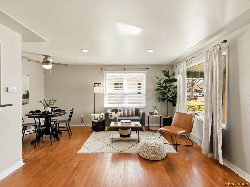 2746 S Irving Street Denver CO 80236