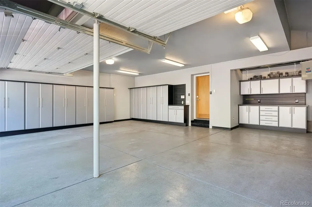4301 E 6th Avenue Parkway Denver CO 80220