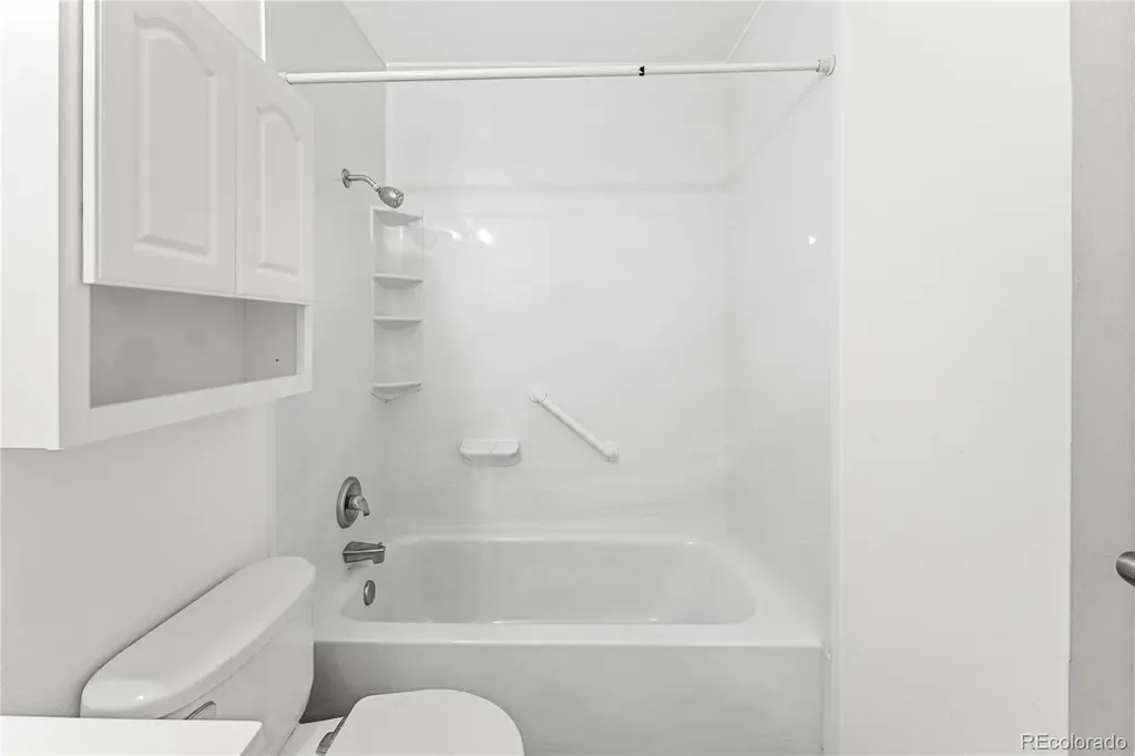 125 Paris Circle Aurora CO 80011