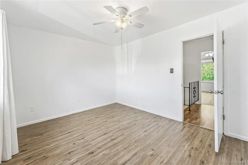 125 Paris Circle Aurora CO 80011