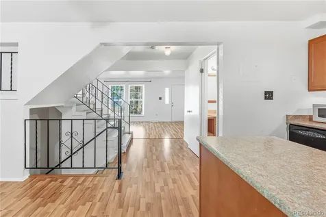 125 Paris Circle Aurora CO 80011