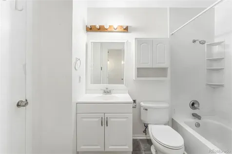 125 Paris Circle Aurora CO 80011