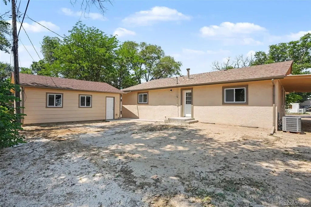 209 James Street Avondale CO 81022