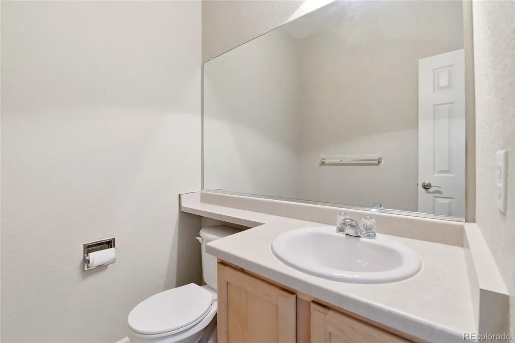 4031 S Odessa Street Aurora CO 80013