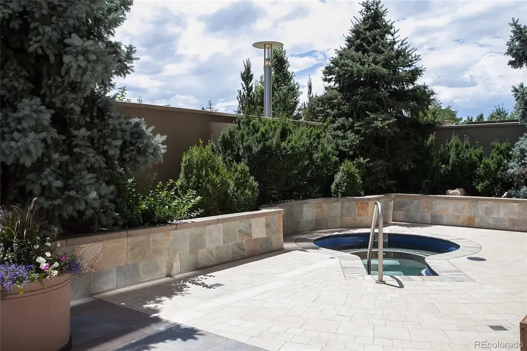 7600 Landmark Way Englewood CO 80111