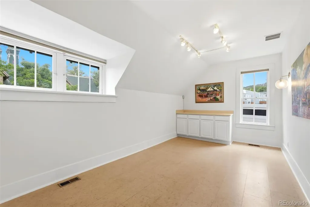 2439 Broadway Street Boulder CO 80304
