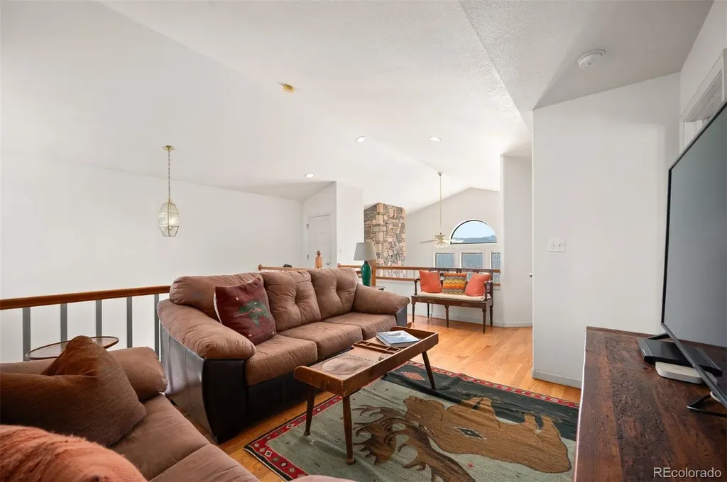 4322 Nambe Road Indian Hills CO 80454