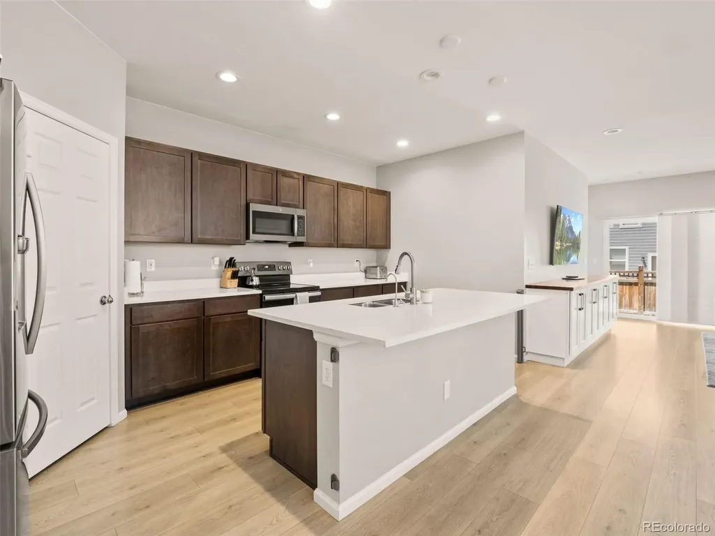 6513 N Ceylon Street Denver CO 80249
