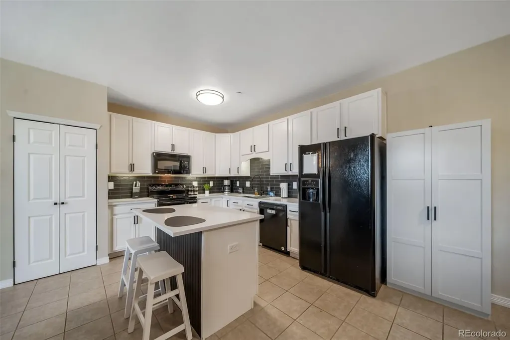 7292 S Blackhawk Street Englewood CO 80112