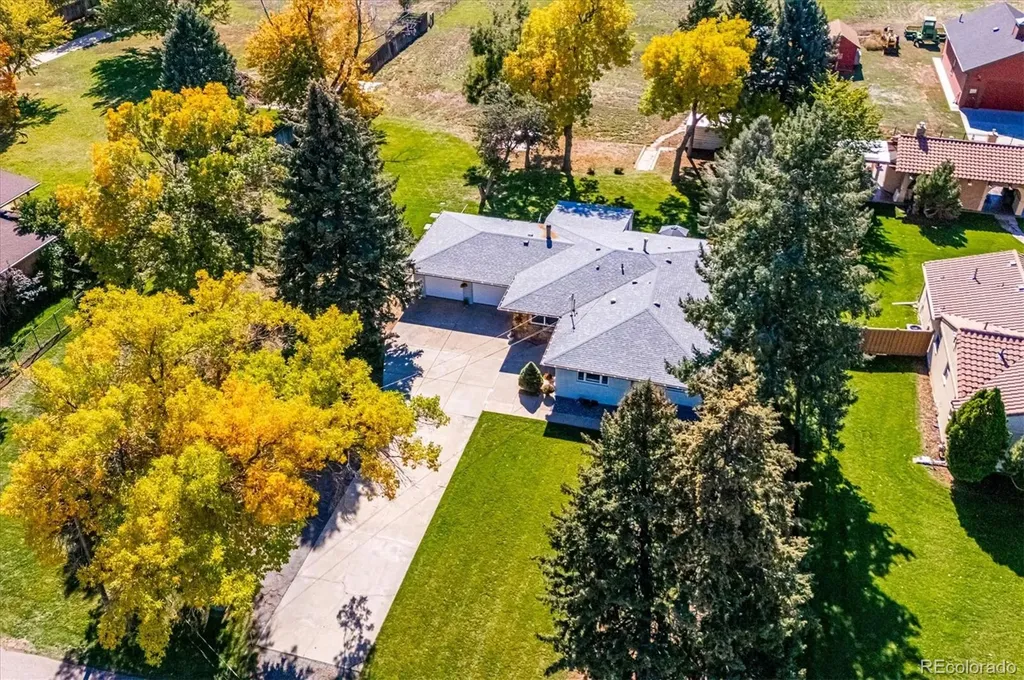 8690 W Jefferson Avenue Lakewood CO 80235